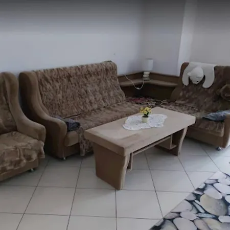 招待所 Stefanie Vinné