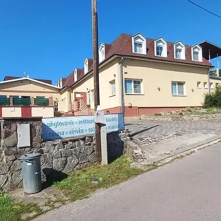 Konukevi Stefanie